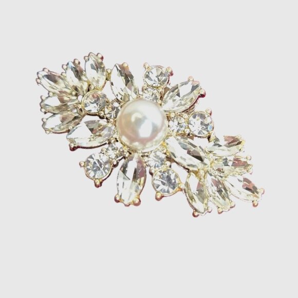 Snowflake Flower Scarf Clip Silver-Tone Clear Rhinestones Large Pearl‎ Heavy - Picture 1 of 5
